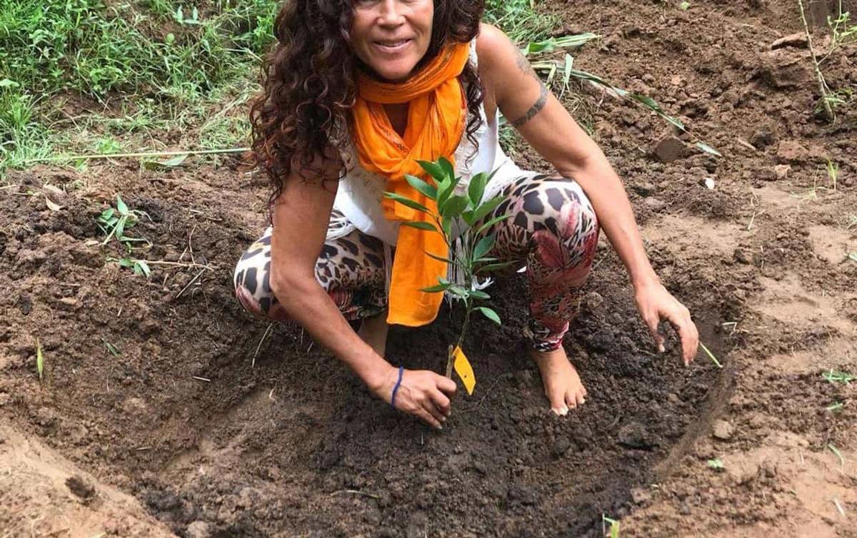 Malaika MaVeena Darville